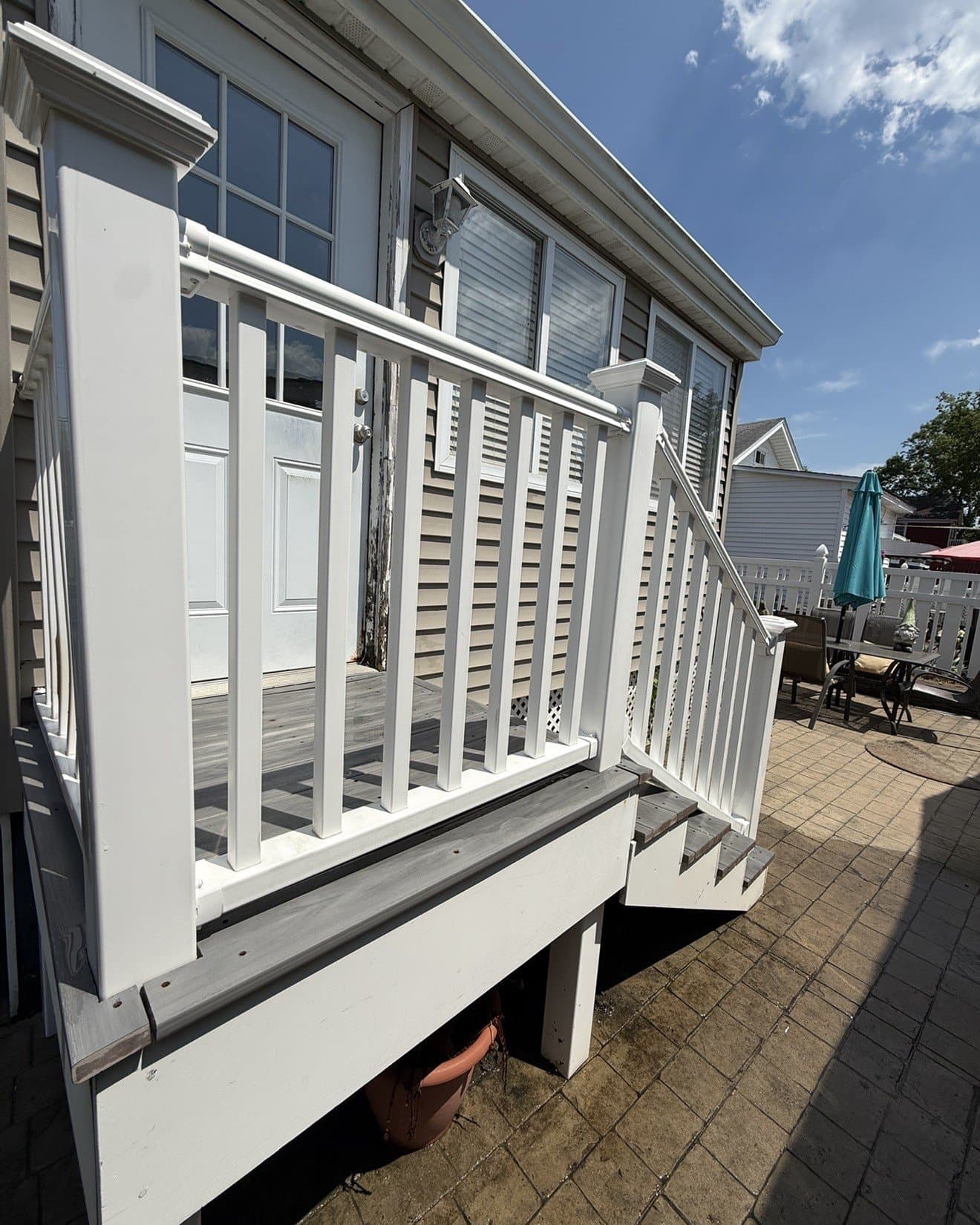 After — Deck & railing — pressure washing