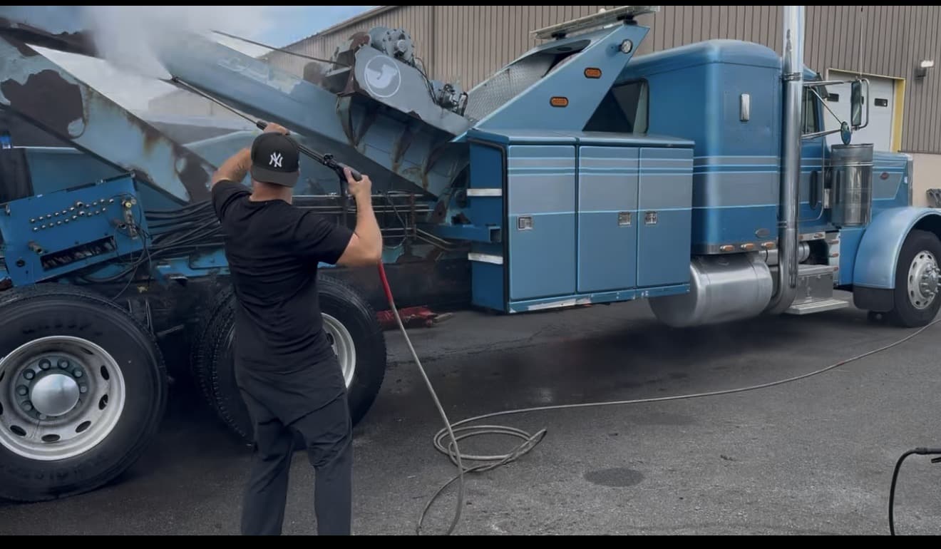 Heavy Equipment Cleaning